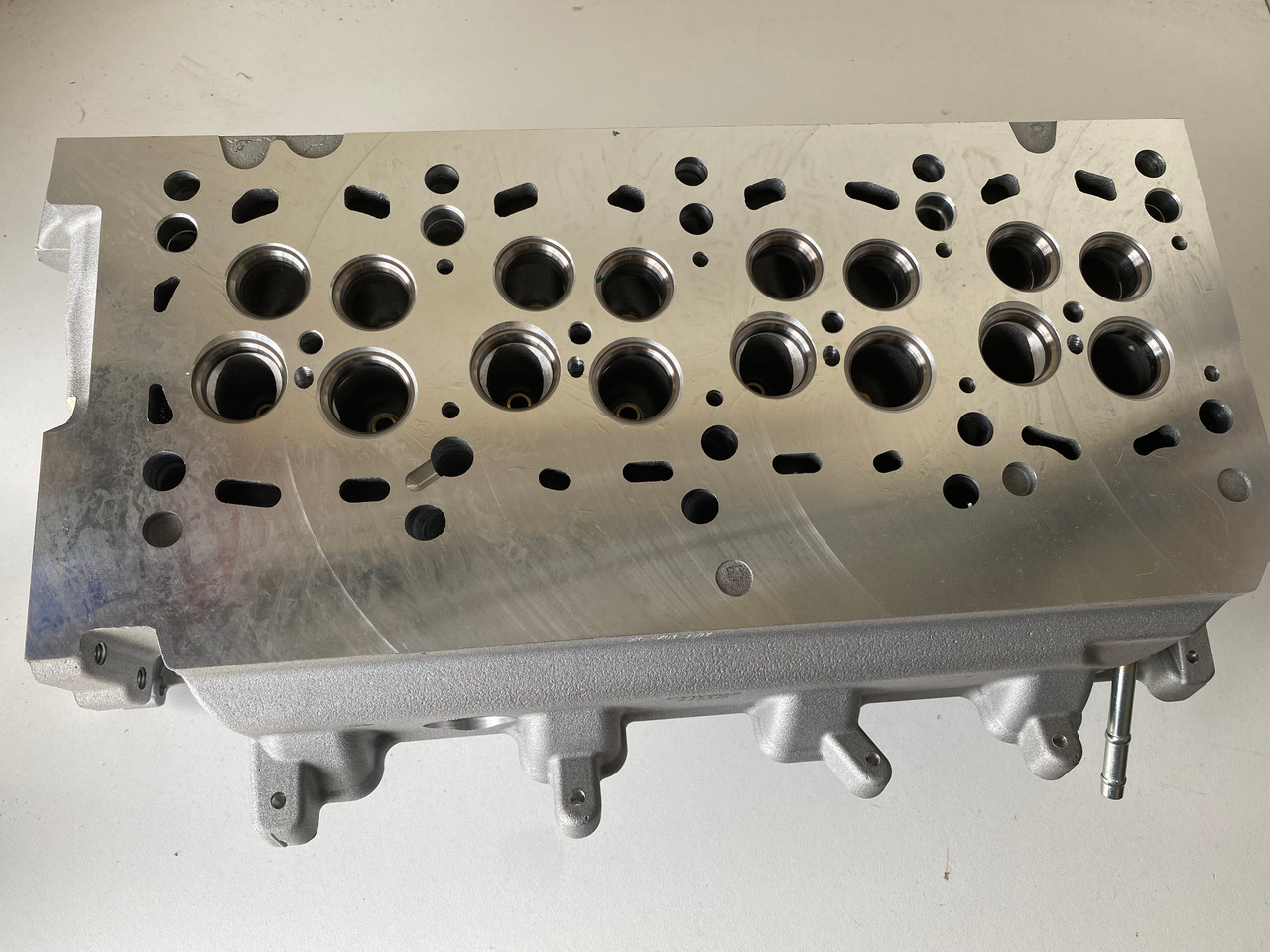 VW AMAROK 2L TWIN TURBO TDI CDCA CSHA NEW CYLINDER HEAD - Parts 4 ...