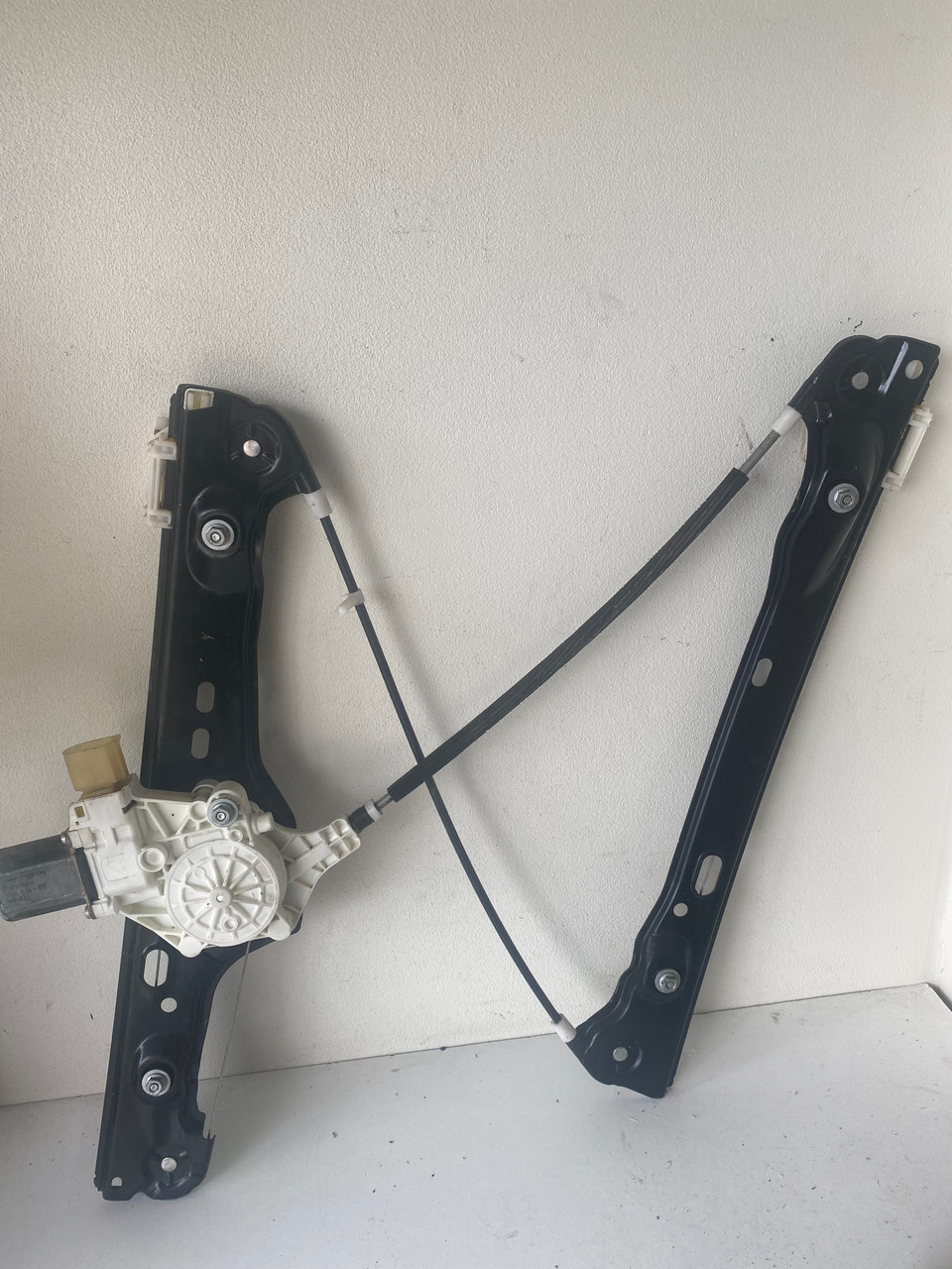 BMW E90 LATE USED RHF WINDOW REGULATOR AND MOTOR 7060266 S 6 927 028 ...