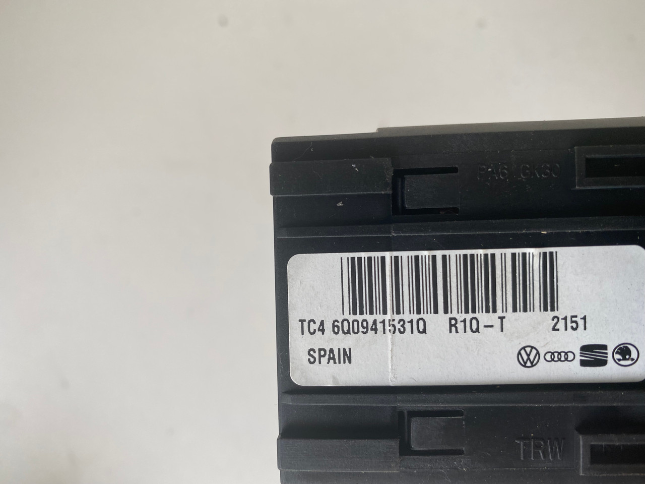 VW AMAROK USED HEADLIGHT SWITCH 6Q0 941 531 Q Parts 4 European Cars