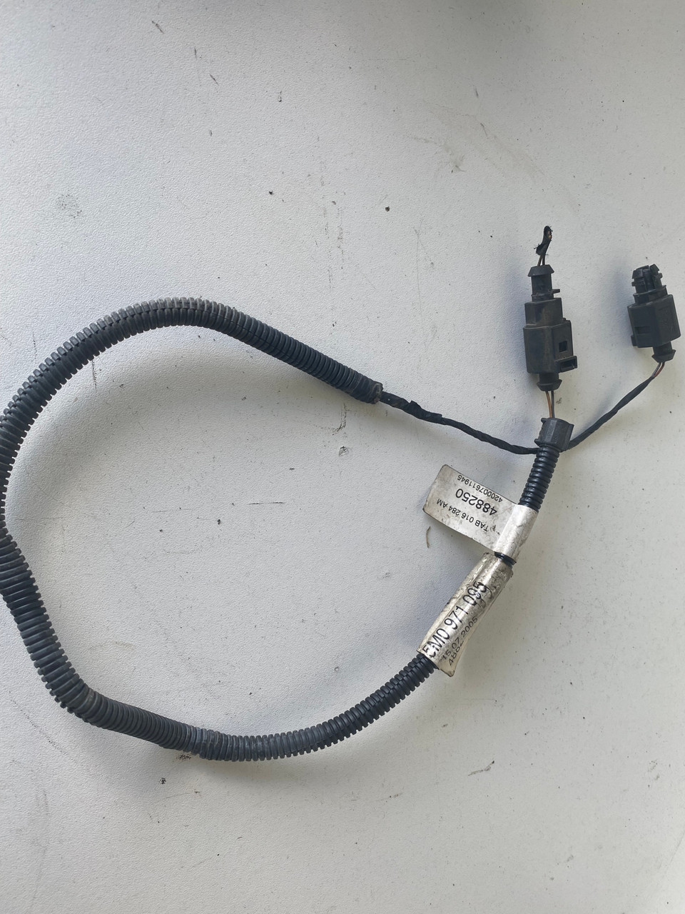 VW GOLF MK5 USED OUTSIDE TEMP SENSOR WITH WIRING EM0 971 095 Parts 4 European Cars
