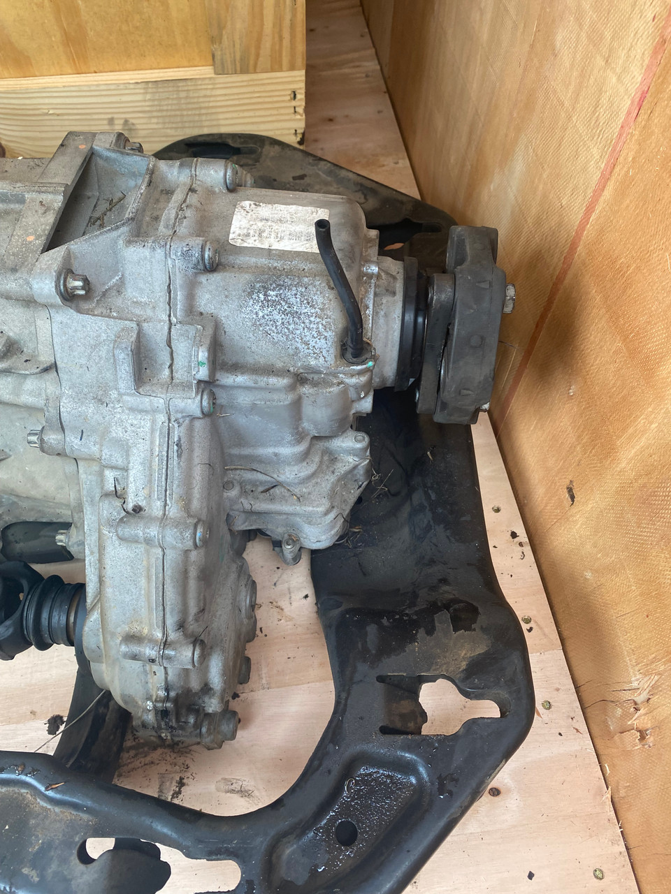 BMW E70 2011 ON 3L DIESEL USED TRANSFER CASE Parts 4 European Cars