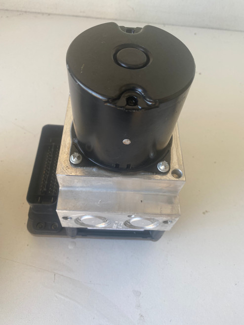 BMW X5 E70 USED ABS PUMP 3451 6798262-01