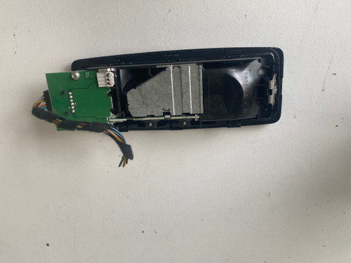 BMW X5 E70 USED REAR INTERIOR LIGHT IN BLACK 