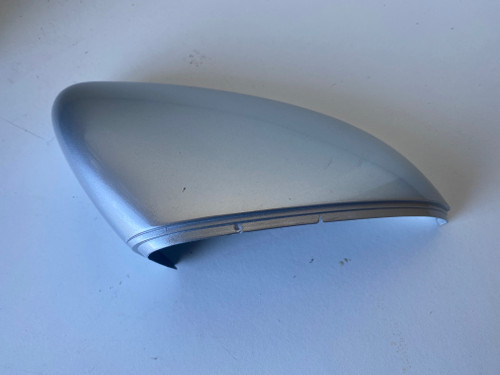 VW GOLF MK7 USED RH SILVER MIRROR COVER LA7W