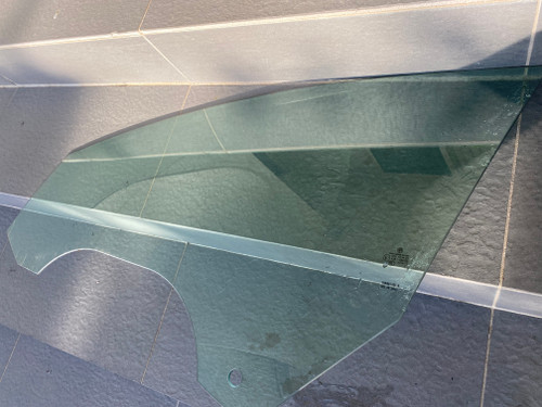 VW PASSAT CC USED LHF DOOR GLASS 