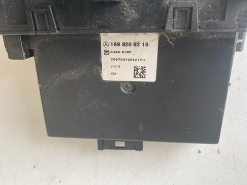 MERCEDES B CLASS W 245 USED PARK TRONIC SWITCH 169 820 82 10