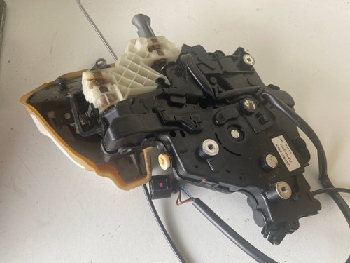 VW CADDY LIFE MAXI USED RH SLIDING DOOR LOCK MECHANISM 2K0 843 654 N