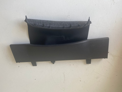 VW CADDY USED LOWER CLUSTER TRIM 2K2 858 345 A