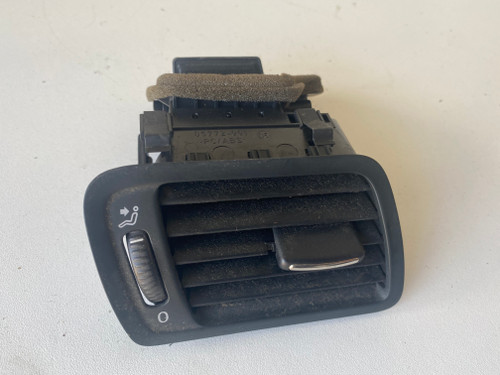 VW PASSAT CC 3C USED RH AIR VENT 3C2 819 702 E