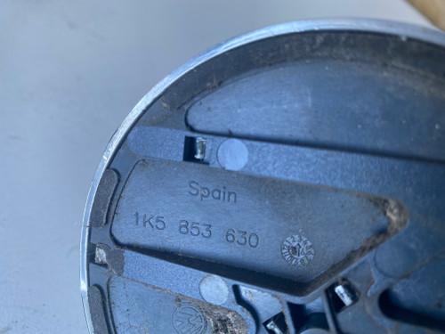 VW JETTA MK5 USED BOOT BADGE 1K5 853 630