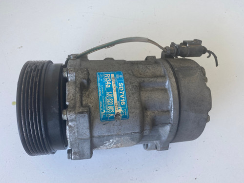 VW GOLF MK4 VW BEETLE VW BORA USED AC COMPRESSOR 1J0 820 803 K