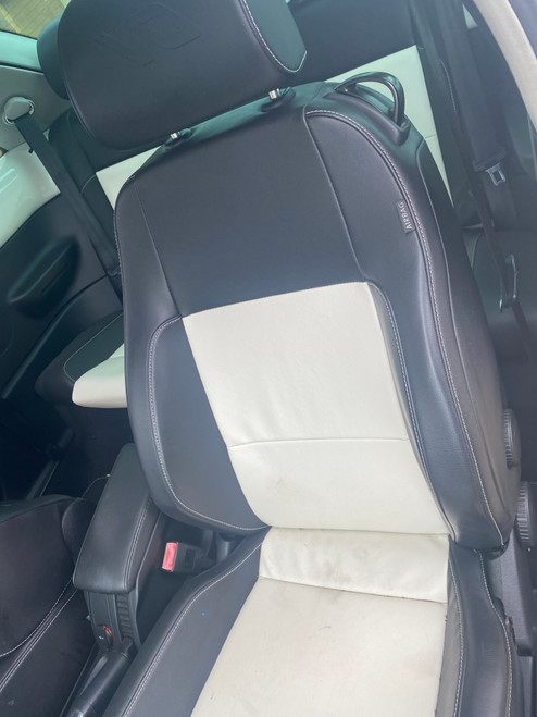 VW BEETLE 2008 10TH ANNIVERSARY EDITION USED SEATS AND DOOR TRIMS
