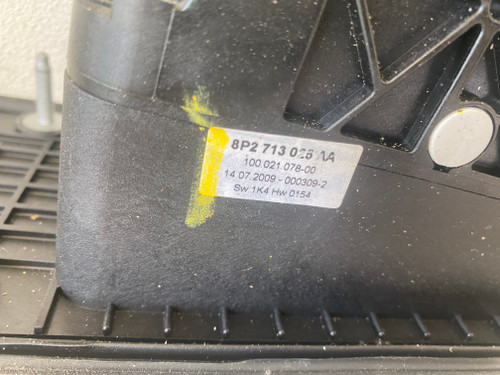 AUDI A3 8P 1.6 PETROL USED 7 SPEED DSG SHIFTER 8P2 713 025 AA