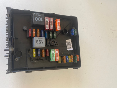 VW GOLF AUDI A3 USED   GENUINE FUSE BOX 1K0 937 125 D