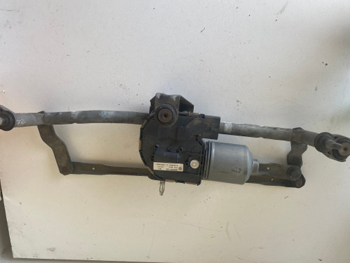 VW CADDY VAN 2005-2009 USED WINDSCREEN WIPER MOTOR WITH LINKAGES 2K2 955 023   1T2 955 199 D