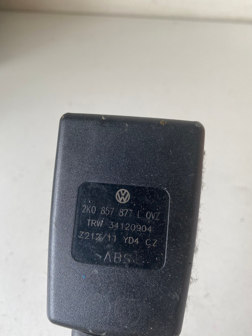 VW CADDY USED LHF SEAT BELT BUCKLE 2K0 857 877 L