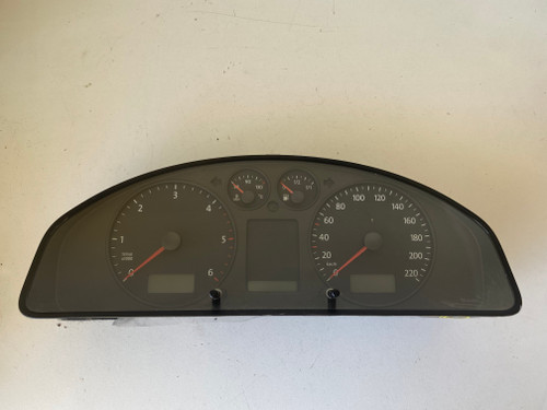 VW TRANSPORTER T5 2.5 USED INSTRUMENT CLUSTER 7H0 920 851 S