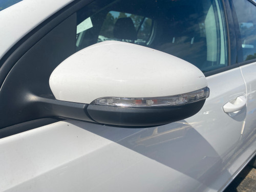 VW GOLF MK6 HATCH USED LH DOOR MIRROR IN WHITE B9A PAINT CODE