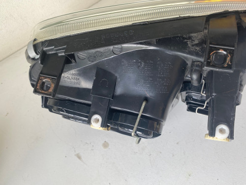 VW GOLF MK4 USED NON GENUINE NON FOG LH HEADLIGHT