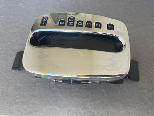 VW GOLF MK4 AUTO USED SHIFTER SURROUND 1J2 713 203 H2ZZ