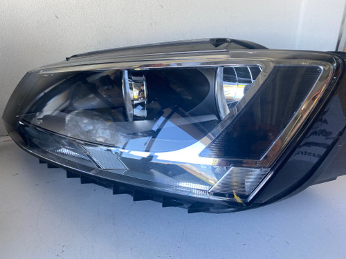 VW JETTA 2011 0N  USED LH HEADLIGHT 5C8 941 005