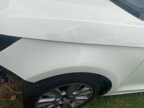 AUDI A1 USED LHF GUARD IN WHITE Y9K PAINT CODE