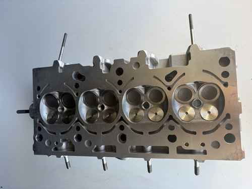 VW GOLF MK5 GTI VW EOS AUDI A3 2L AXX REFURBISHED CYLINDER HEAD 06F 103 373 A