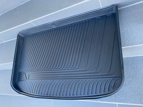 AUDI A1 USED PLASTIC BOOT PLASTIC PROTECTOR 8X0 061 180