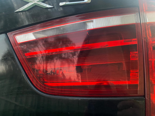 BMW X3 F25 USED RH INNER TAIL LIGHT 470046 7217310-12