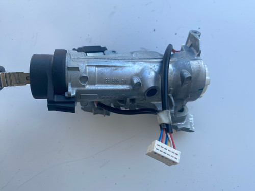 AUDI A1 USED IGNITION BARREL AND KEY BLADE 1K0 905 851