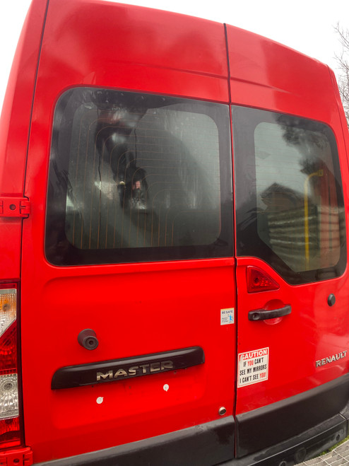 RENAULT MASTER F62 2013 USED LH BARN DOOR  SHELL