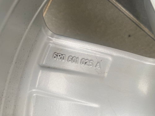 VW POLO USED 17 INCH MAG WHEELS AND TYRES 6R0 601 025 A