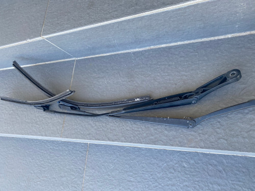 VW EOS USED WIPER ARMS 1Q2 955 409