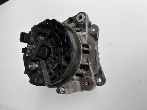 VW JETTA BEETLE GOLF CTHD TWIN CHARGED USED ALTERNATOR 03C 903 023 A