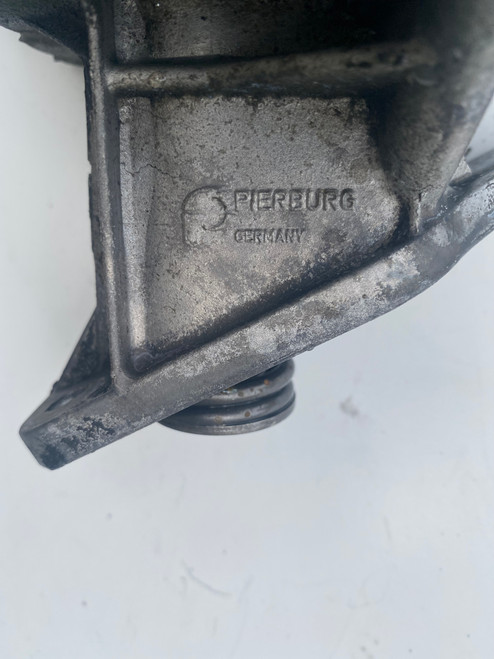 VW TRANSPORTER T4 2.5 TDI USED BRAKE VACUUM PUMP 076 145 100