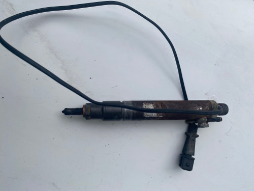 VW TRANSPORTER T4 2.5 TDI ACV USED INJECTOR 074 130 202 P
