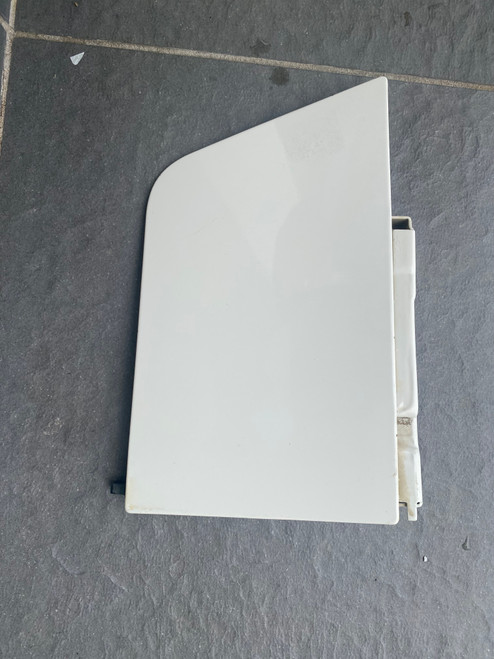 VW TRANSPORTER T5 USED LOWER FUEL FLAP IN WHITE
