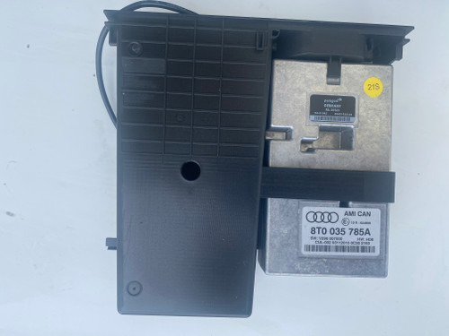 GENUINE AUDI AMI MUSIC INTERFACE 8T0 035 785 A AUDI A4 S USED