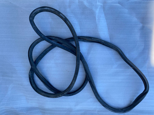 VW TRANSPORTER T5 USED LH SLIDING  DOOR RUBBER