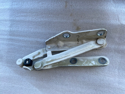 VW TRANSPORTER T5 USED RHF BONNET HIDGE 7H0 823 302 D