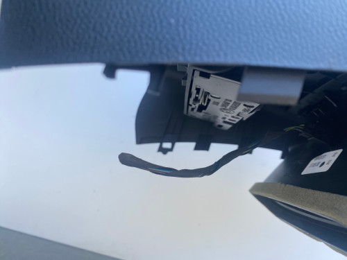 BMW E90 USED REAR CENTRE AIRVENTS 5116 7118049