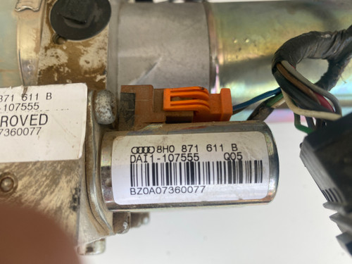 AUDI A4 B7 CONVERTIBLE USED ROOF PUMP 8H0 871 611 B