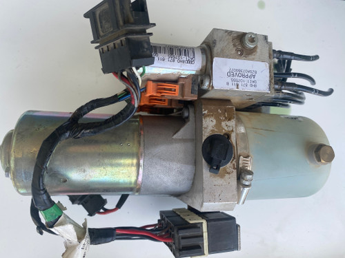 AUDI A4 B7 CONVERTIBLE USED ROOF PUMP 8H0 871 611 B