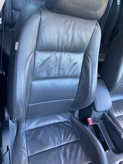 VW JETTA GOLF MK5 USED DRIVERS SEAT IN GREY LEATHER