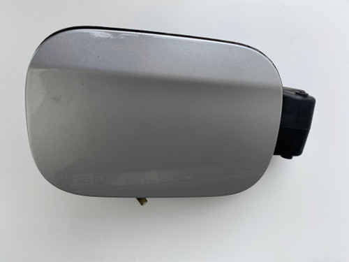 VW JETTA 2005-2010 USED SILVER FUEL FLAP LA7W
