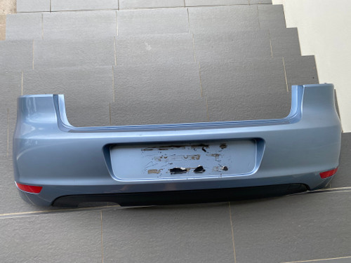 VW GOLF MK6 HATCH USED REAR BAR COVER IN SHARK BLUE A5Q