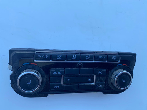 VW GOLF MK6 USED CLIMATE CONTROL PANEL WITH SEAT HEATERS 5K0 907 044 BD