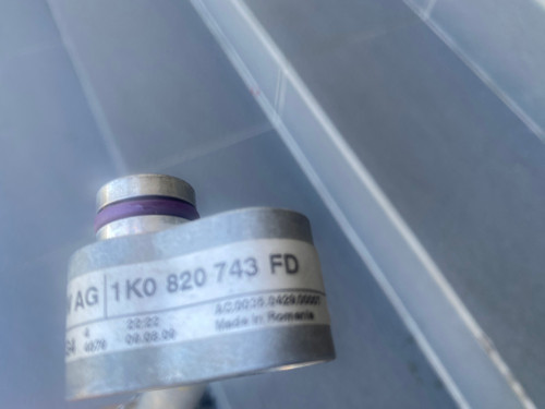 VW GOLF MK6 USED AC HOSE 1K0 820 743 FD