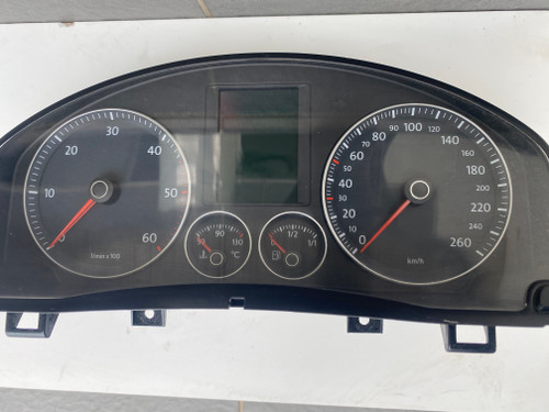 VW EOS 2L TDI CBAA USED INSTRUMENT CLUSTER 1Q0 920 874 A