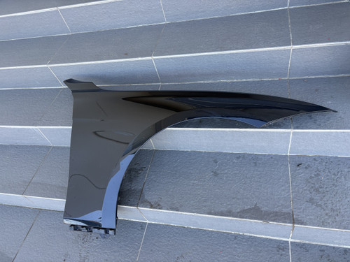 BMW F30 USED RH GUARD IN BLACK SAPPHIRE METALLIC 475